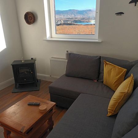 Connemara Lake View Apartment Camus Eighter المظهر الخارجي الصورة